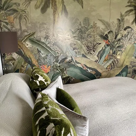 Maolo 2 Bed & Breakfast 4*